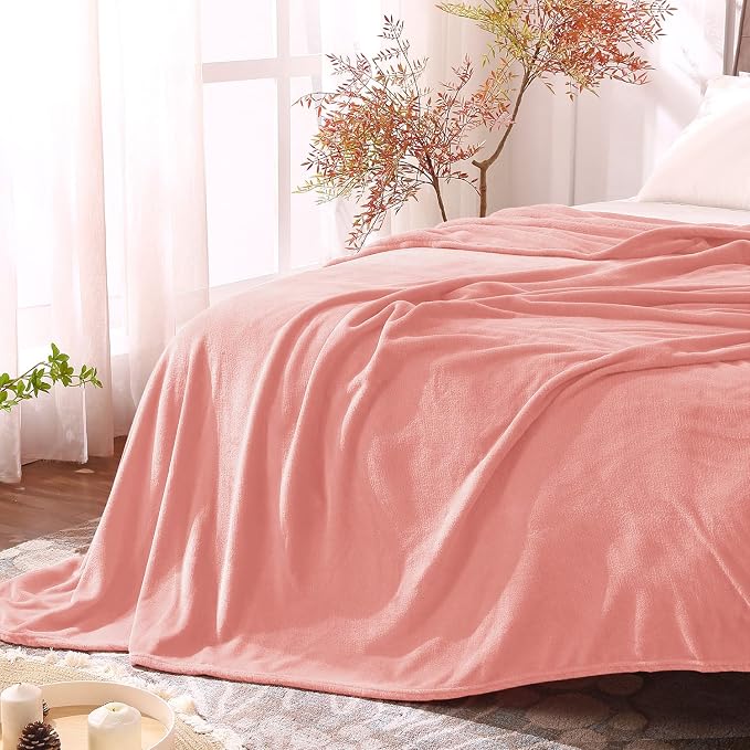 BEDELITE Fleece Blanket Soft Plush Twin Size Blanket Pink 60"x80" | Ultra Soft Fleece, Plush Microfiber, Lightweight Warmth, All Season Comfort, Fade Resistant, Machine Washable, Couch Sofa Bed