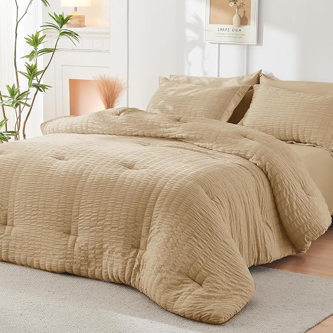 HYMOKEGE Khaki Oversized Queen Comforter Set Seersucker 7 Pieces, All Season Luxury Bed in a Bag for Bedroom, Bedding Set with Comforter, Sheets, Pillowcases & Shams