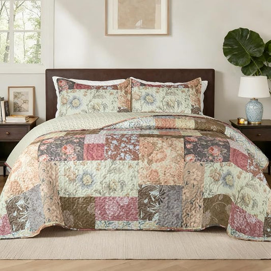 Whale Flotilla Patchwork Quilt King Size, Extra Soft Floral Bedspreads | Vintage Red Flowers Reversible Lightweight King Quilt Bedding Set for Bed, Printed Coverlets, 2 Pillow Shams for All Seasons