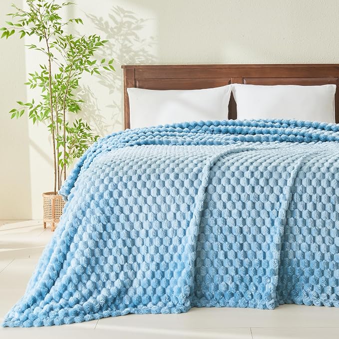 NEWCOSPLAY Fleece Clouds Cozy Queen Blanket for Couch, Blue, 90"x90" | Premium Silky Flannel Blanket, Soft Lightweight Fluffy Throw Blanket for Bed Sofa Decor, Gift for All Season Use