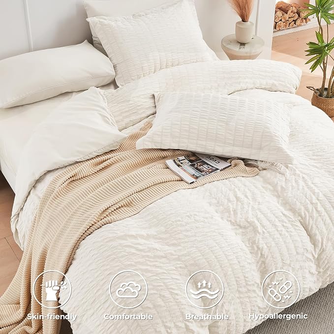HYMOKEGE Ivory Twin Size Duvet Cover, Ultra Soft 2-Piece Seersucker Duvet Cover Set with Zipper Closure, Soft Brushed Microfiber Bedding Set with 8 Corner Ties (68"x90", 1 Pillowshams)