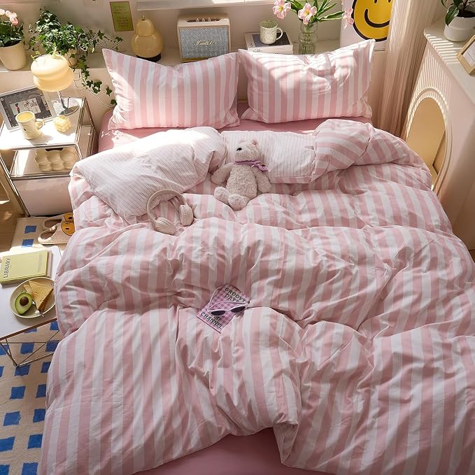 LifeTB Peach Pink Striped Comforter Set Full, 3 Piece Vintage Stripes Pattern Printed Bedding Set, Breathable Soft Farmhouse Striped Bedding Comforter Full Size, Cozy Lightweight Pink Comforter Set