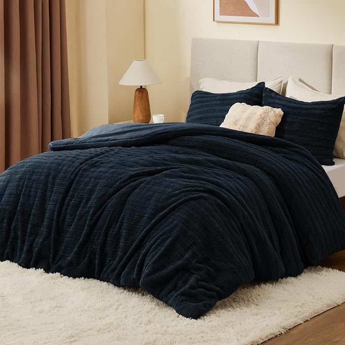BEDELITE Faux Fur Twin/Twin XL Comforter Set, Fluffy Bed Set, Navy | Super Soft & Warm, Luxury Fuzzy Cozy Comforter for Winter, Heavy Plush Bed set, with 1 Pillowcase
