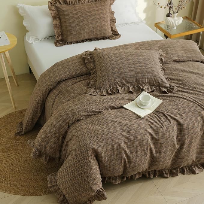 Silnuo Warm Camel Plaid Gingham Ruffle 3-Piece Duvet Cover Set Queen Size | 100% Washed Cotton Shabby Checkered Plaid Bedding Set Farmhouse Comforter Set(Queen,Warm Camel)