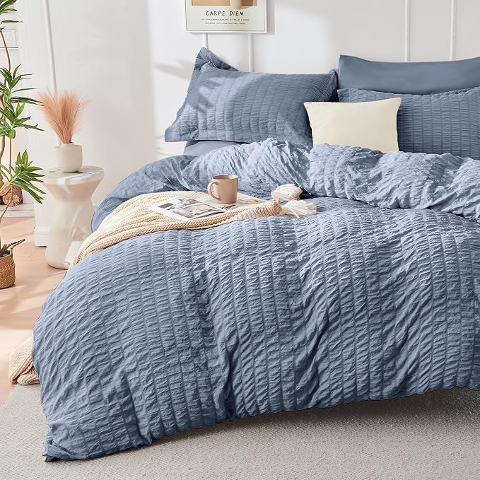 HYMOKEGE Nordic Blue California King Comforter Set Seersucker 7 Pieces, All Season Luxury Bed in a Bag for Bedroom, Bedding Set with Comforter, Sheets, Pillowcases & Shams