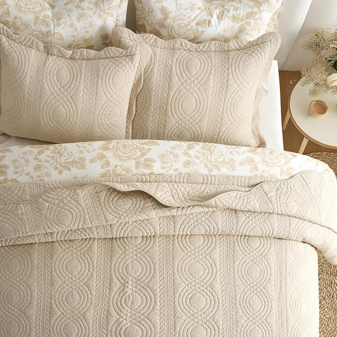100% Cotton Scallop Quilt Set, King Size, Flax Beige | Scalloped Border, Timeless Chic Aesthetic, All-Season Comfort, Perfect French Country Bedroom Decor, 3 Piece Set with 2 Shams