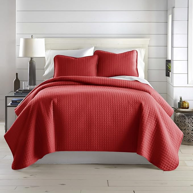 Southshore Fine Living, Inc. Red Quilt King Size Set with 2 Pillow Shams, Soft Microfiber Bedspread, Stain & Pet Hair Resistant Bedding, Cal/King Quilt Set with 2 Pillow Shams, Chili Pepper Red