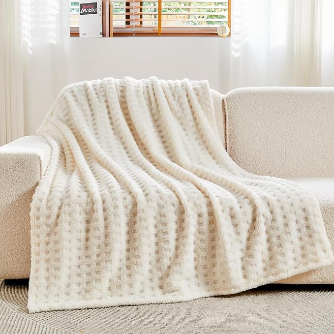 NEWCOSPLAY 3D Waffle Checkered Flannel Twin Blanket, Ivory, 60"x80" | Super Soft Cute Lightweight Decorative Premium Silky Fleece Blanket for Couch Sofa Bed, Gift for Women Men, All Season Use