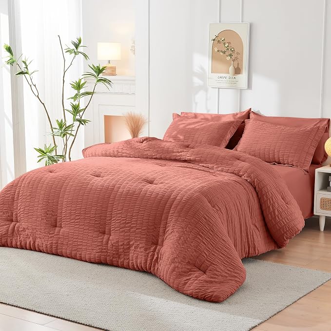 HYMOKEGE Coral Oversized Queen Comforter Set Seersucker 7 Pieces, All Season Luxury Bed in a Bag for Bedroom, Bedding Set with Comforter, Sheets, Pillowcases & Shams