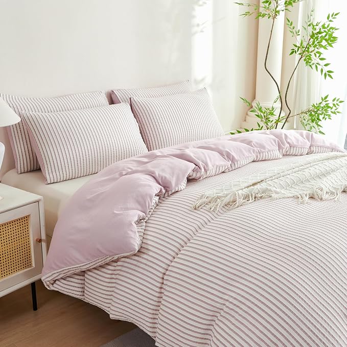 Light Purple Queen Size Comforter Set Striped Soft Luxury Washed Microfiber Jacquard 3 Pieces Bedding, Purple Vertical Ticking Stripes Comforter with 2 Pillowcases Breathable Durable Comfy