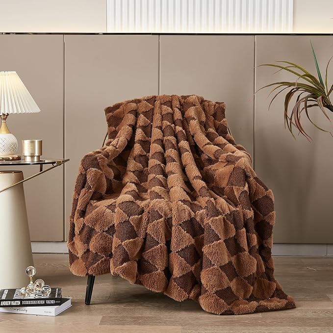 PU MEI Luxury Faux Fur Rabbit Fur Throw Blanket Brown 90"x80",Plush Reversible Sherpa Blankets,Queen Fuzzy Elegant Blanket Thick Throws for Bed,Washable Bedding Accent Blankets for Sofa Couch Chair