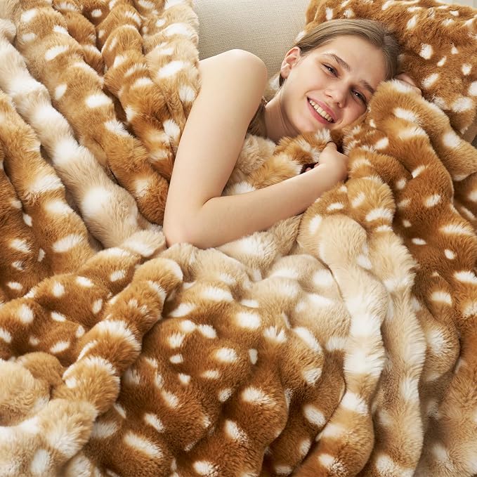 Cozy Bliss Deer Print Faux Fur Throw for Couch, Fuzzy Soft Plush Thick Bubble Blanket for Sofa Bedroom Living Room, 60x80 Inches