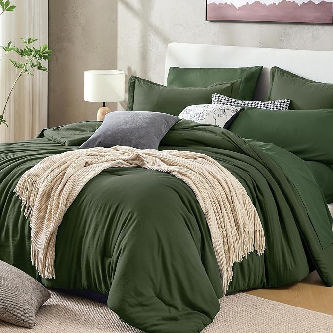 Sasttie Queen Comforter Set 7-Piece Dark Green, Pre-Washed Bed in a Bag | Soft & Breathable, All-Season Bedding Set with Comforter, Sheets, Pillowcases & Pillow Shams, OEKO-TEX, Down Alternative