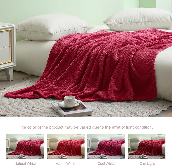 Exclusivo Mezcla Soft Fleece Bed Blanket King Size, 90”x104”, Deep Red | Cozy Fluffy Lightweight Blankets for Summer, Decorative Plush Flannel Throws for Living Room, Bedroom with Leaves Pattern