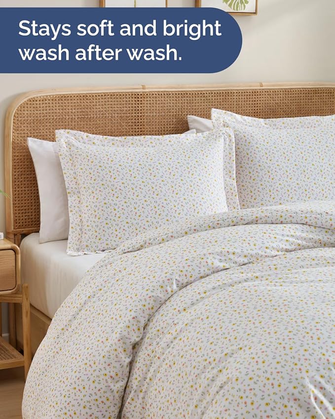 Duvet Cover Queen Size - Floral Duvet Cover - 3 Piece - Little Blooms | Soft Floral Duvet Cover 90 x 90 with 2 Pillow Shams, Zipper Closures & Ties, Floral Bedding for Women, Men, Kids & Teens