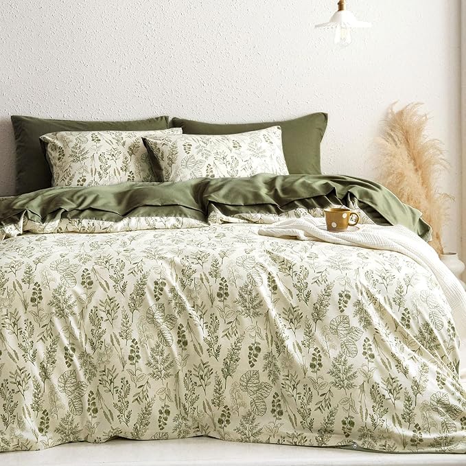 Wake In Cloud - Floral Duvet Cover Set, Botanical Vintage Flower Coquette Cottagecore Aesthetic for Women Teen Girls, Soft Lightweight Bedding, 3-Piece, Olive Green, Full Size