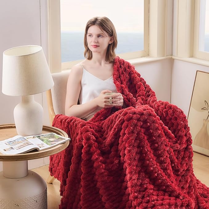 NEWCOSPLAY Fleece Clouds Cozy Queen Blanket for Couch, Red, 90"x90" | Premium Silky Flannel Blanket, Soft Lightweight Fluffy Throw Blanket for Bed Sofa Decor, Gift for All Season Use
