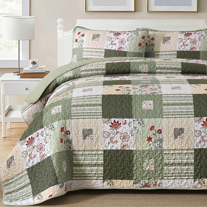 Anibedding Patchwork Quilt Set Queen Size, Green Floral Plaid Bedspread | 3 Pcs Country Floral Coverlet Set, Soft Lighweight Farmhouse Quilt Bedding Set 3 Pieces for All Season, 96''x90''