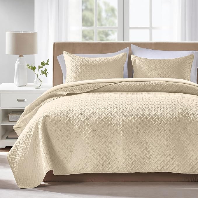 FLYMME Beige King Quilt Bedspreads,Modern Style Geometric Weave Stripe Pattern, 3 Pieces Lightweight Bedding Sets, Microfiber Quilted Comforter Coverlet for All Season (1 Quilt, 2 Shams)