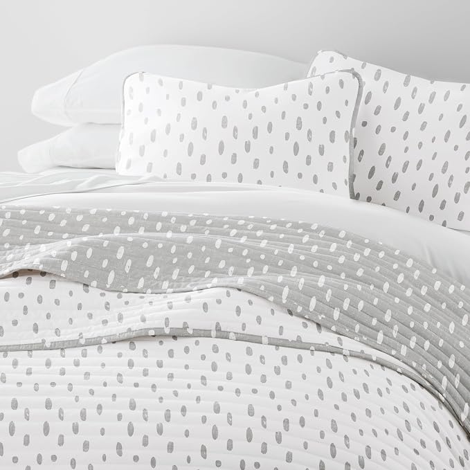Merit Linens Soft Quilt Coverlet Bedding Set - Reversible Patterns - King/Cal-King Light Gray