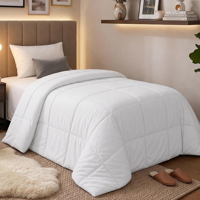 Utopia Bedding Duvet Insert, Twin Comforter 64 x 88 Inches, White | Cozy All Season Comforter for Kids and Teens, Unisex, Down Alternative Fill, Soft Microfiber Shell, Machine Washable.