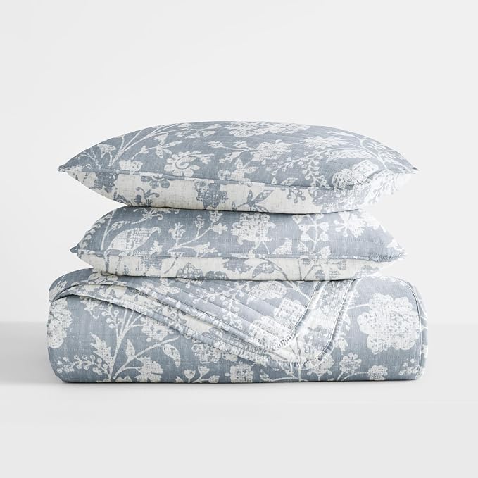 Merit Linens 3 Piece Quilt Set - Super Soft - Lightweight - All Season Quilted Coverlet - Floral Patterns - Full/Queen Light Blue