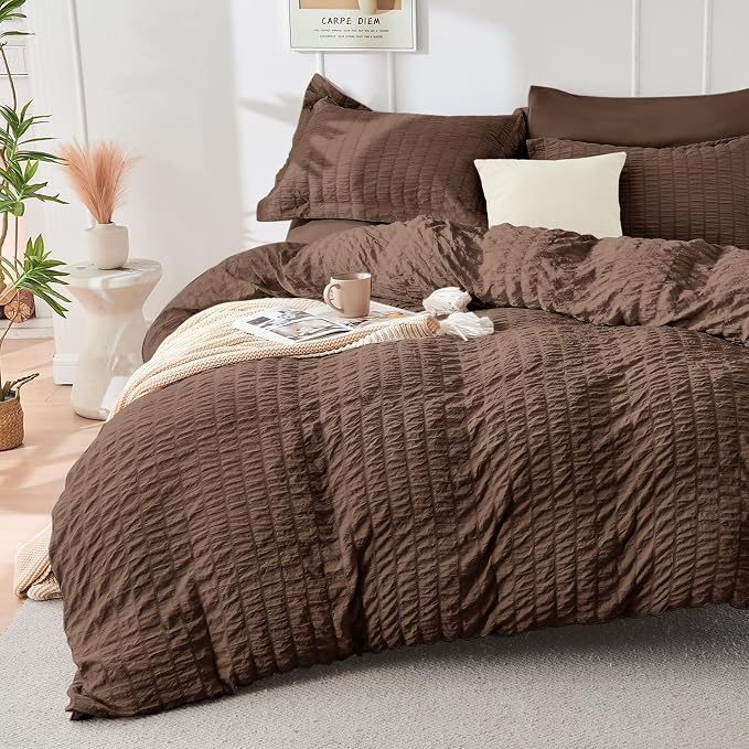 HYMOKEGE Dark Brown Queen Comforter Set Seersucker 7 Pieces, All Season Luxury Bed in a Bag Queen for Bedroom, Bedding Set with Comforter, Sheets, Pillowcases & Shams