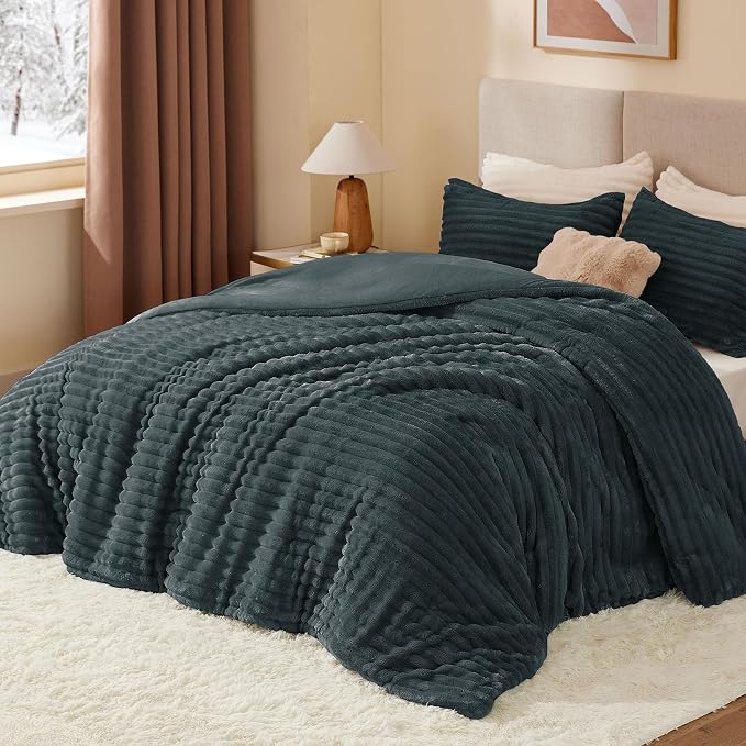 BEDELITE Fleece Twin/Twin XL Comforter Set, Fluffy Bed Set, Dark Grey | Super Soft & Warm Bedding, Luxury Fuzzy Faux Fur Comforter for Winter, Heavy Plush Bedding, with 1 Pillowcase