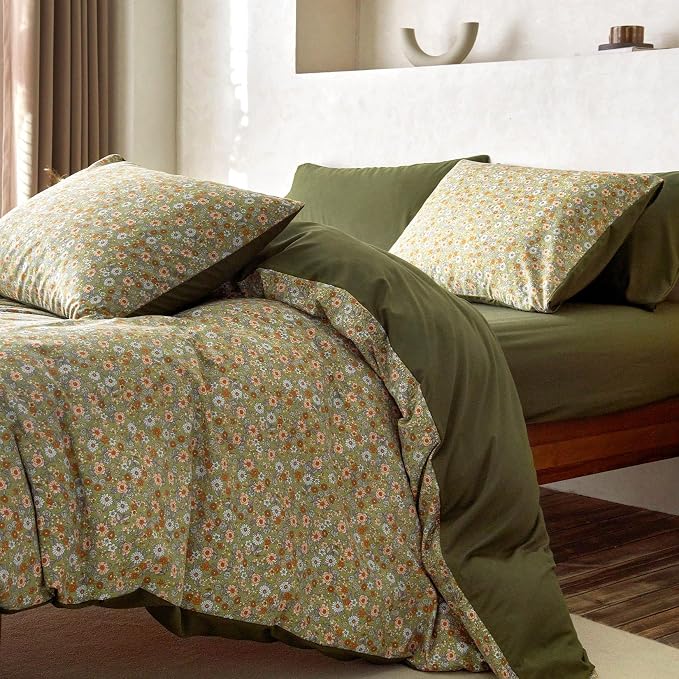 Wake In Cloud - Floral Duvet Cover Set, Cute Vintage Flower Cottagecore Aesthetic for Women Teen Girls, Soft Lightweight Bedding, 3-Piece, Olive Green, Full Size