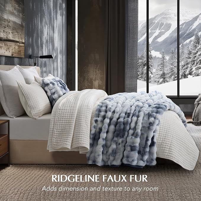 EverGrace Faux Rabbit Fur Bubble Throw Blanket, 50"x60", Cloud Blue | Ultra Soft, Luxury Faux Rabbit Fur Throw, Thick Warm Bubble Blanket, Cozy Fluffy Reversible, for Bed, Couch, Chair, Sofa