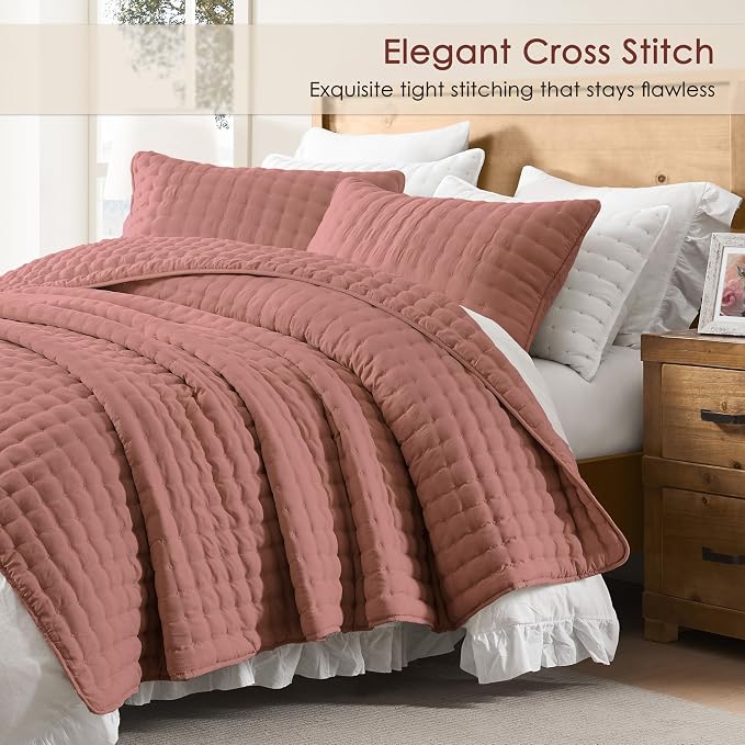 WDCOZY King Size Quilt Bedding Sets with 2 Pillow Shams, Lightweight Soft Bedspread Coverlet, Quilted Blanket Thin Comforter Bed Cover for All Season, 3 Pieces, 104x90 inches, Rose Red