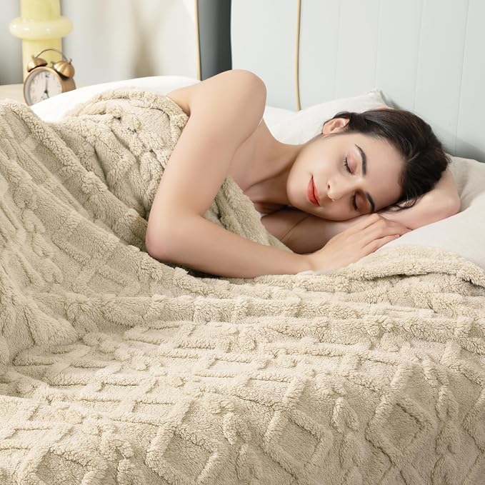Aganear Fleece Throw Blanket for Couch Sofa 60"x80" Khaki | Lightweight Fuzzy Throw,Warm Gift for Women,Christmas,Housewarming,Soft,Fall Boho Design for Room Home Decor,All-Season Use