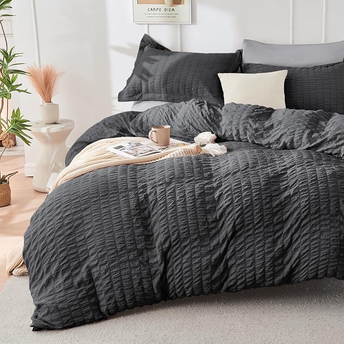 HYMOKEGE Dark Grey/Light Grey Oversized King Comforter Set Seersucker 7 Pieces, All Season Luxury Bed in a Bag for Bedroom, Bedding Set with Comforter, Sheets, Pillowcases & Shams