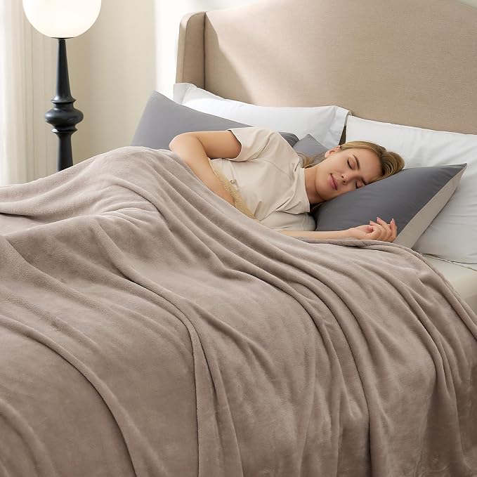 Hansleep Twin Mocha Brown Fleece Blanket, Soft Flannel Bed Blanket | Fuzzy Cozy Blanket 60x80 Inches, Multi-use for Bed, Sofa, Couch, Travel, Camping, All Season Warm Lightweight Cover
