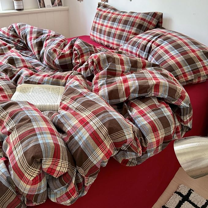 LifeTB Red Brown Plaid Comforter Set Queen, 3 Pieces Vintage Checkered Grid Bed Comforter with 2 Pillowcases, Breathable Soft Comfy Farmhouse Plaid Pattern Printed Gingham Bedding Comforter Set