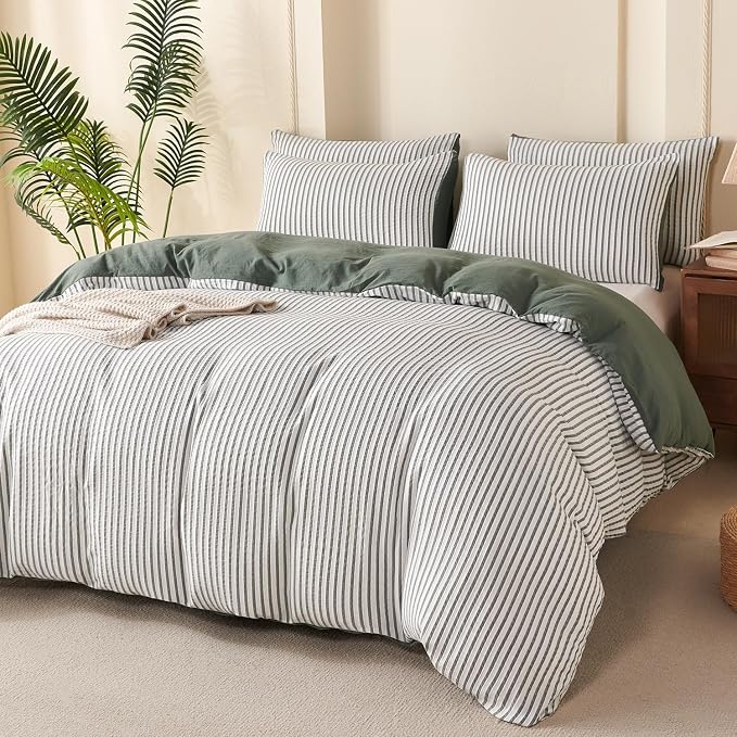 Green Comforter Set Queen Size Soft Luxury Washed Microfiber Jacquard 3 Pieces Bedding Set, White Green Vertical Ticking Stripes Pattern Comforter with 2 Pillowcases Breathable Durable Comfy