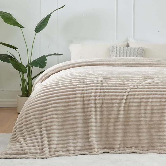 NEWCOSPLAY Fleece Ribbed Cozy Throw Blanket for Couch, Linen, 50"x60" | Premium Silky Flannel Blanket, Soft Lightweight Fluffy Throw Blanket for Bed Sofa Decor, Gift for All Season Use