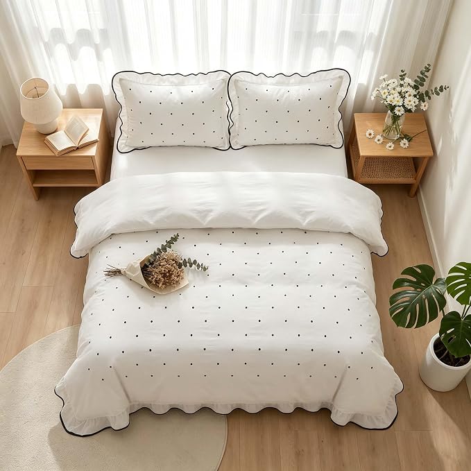 Nayoroom Polka Dot Duvet Cover Queen Size Elegant White Ruffle Duvet Cover 3 Pieces Soft Breathable Microfiber Cute Princess Black Dot Bedding Set