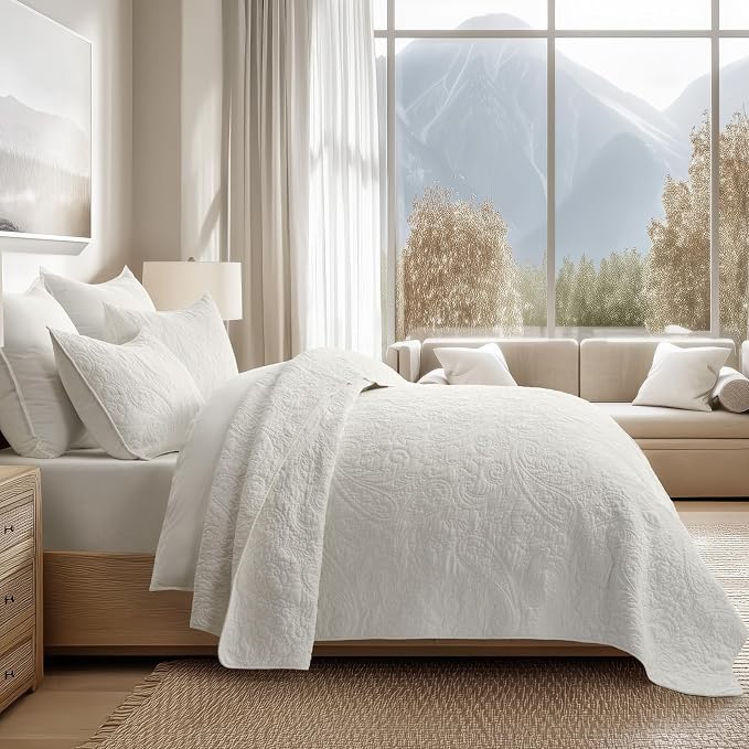 EVERGRACEHOME 100% Cotton Paisley Quilt Set, King Size, Bright White | Prewashed for Softness, Year-Round Breathability, Gift-Ready Box, Matelasse-style Quilted Coverlet, 3 Piece Set with 2 Shams