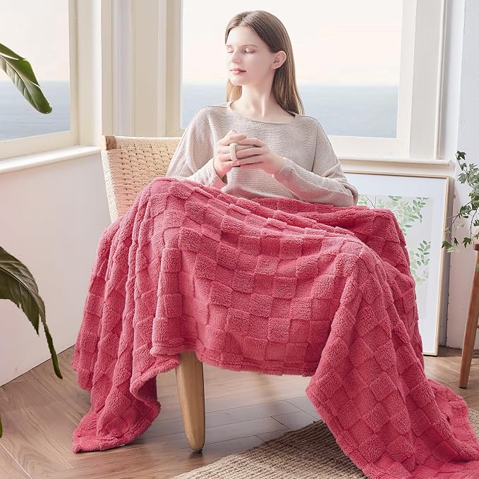 NEWCOSPLAY 3D Checkered Flannel Queen Blanket, Coral Pink, 90"x90" | Super Soft Cute Lightweight Decorative Premium Silky Fleece Blanket for Couch Sofa Bed, Gift for Women Men, All Season Use