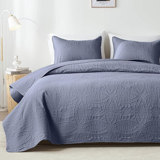 akkialla 118"x106" Bluish Grey California King Quilt Set, Oversized Floor-Length Bedspread, Modern Coin Pattern Microfiber Coverlet, 3-Piece All Season Bedding with 2 Pillow Shams