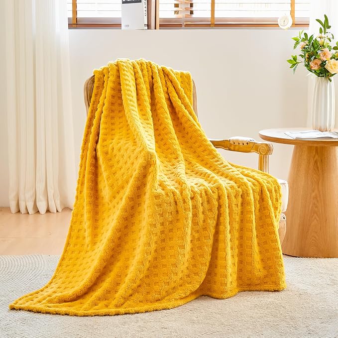 NEWCOSPLAY 3D Waffle Checkered Flannel Queen Blanket, Yellow, 90"x90" | Super Soft Cute Lightweight Decorative Premium Silky Fleece Blanket for Couch Sofa Bed, Gift for Women Men, All Season Use