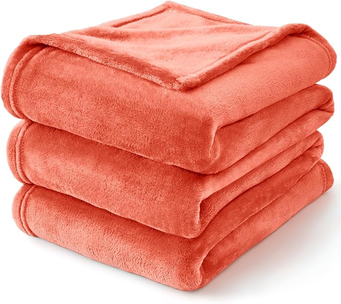 BEDELITE Fleece Blanket Soft Plush Throw for Couch Coral Red 50"x60" | Ultra Soft Fleece, Plush Microfiber, Lightweight Warmth, All Season Comfort, Fade Resistant, Machine Washable, Couch Sofa Bed