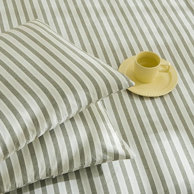 LifeTB Full Size Comforter Set Grey Striped Comforter Set, 3 Pieces Retro Stripes Pattern Printed Comforter with 2 Pillowcases, Fluffy Soft Lightweight Breathable Striped Bedding Set for All Seasons