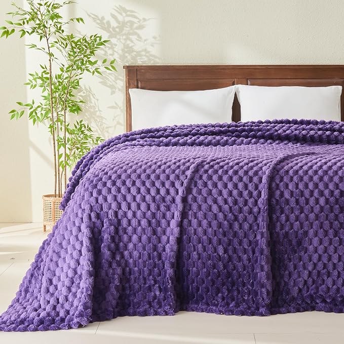 NEWCOSPLAY Fleece Clouds Cozy King Blanket for Couch, Purple, 90"x110" | Premium Silky Flannel Blanket, Soft Lightweight Fluffy Throw Blanket for Bed Sofa Decor, Gift for All Season Use