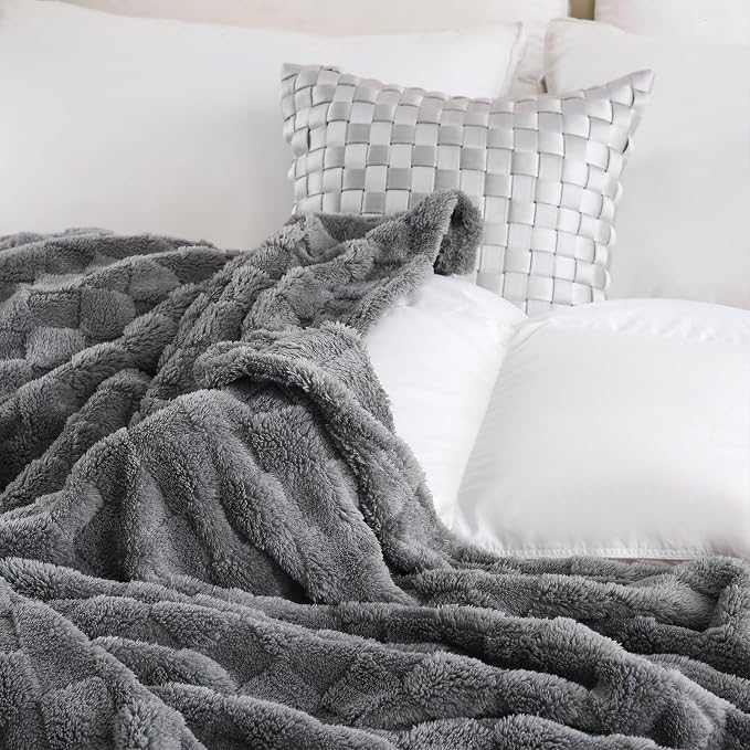 Grey Fleece Throw Blanket 60”×80” Checkered Design for Couch | Super Soft Cozy Plush Microfiber 3D Square Pattern Flannel Blanket for Sofa Bed Lightweight for Adults,Women