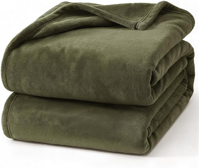 Hansleep Throw Moss Green Fleece Blanket, Soft Flannel Bed Blanket | Fuzzy Cozy Blanket 50x60 Inches, Multi-use for Bed, Sofa, Couch, Travel, Camping, All Season Warm Lightweight Cover