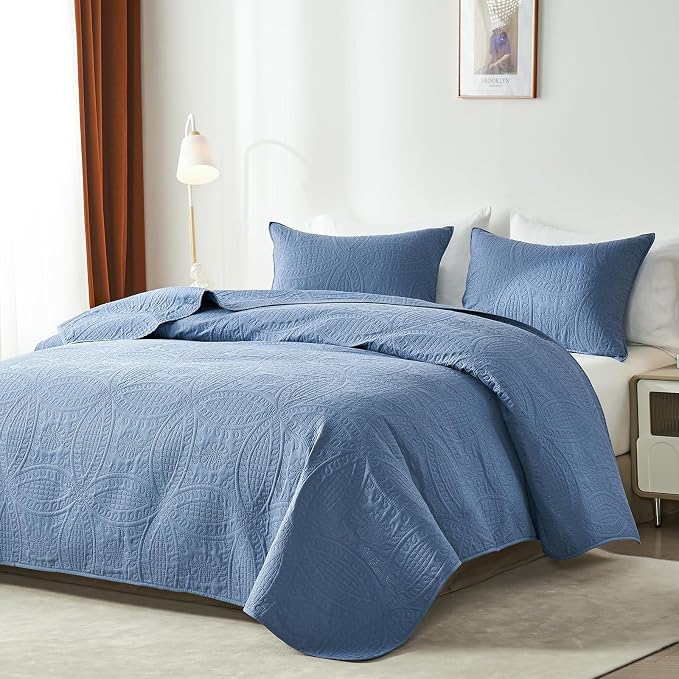 Akkialla King Quilt Bedding Set, Bluish Grey Ultrasonic Quilt Set, Lightweight Soft Bedspread Coverlet, Modern Style Coin Pattern Bed Cover for All Seasons, 3 Piece (1 Quilt, 2 Pillow Shams)