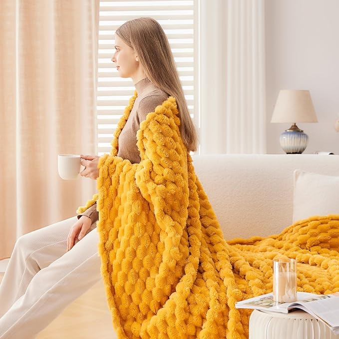 NEWCOSPLAY Fleece Clouds Cozy King Blanket for Couch, Yellow, 90"x110" | Premium Silky Flannel Blanket, Soft Lightweight Fluffy Throw Blanket for Bed Sofa Decor, Gift for All Season Use