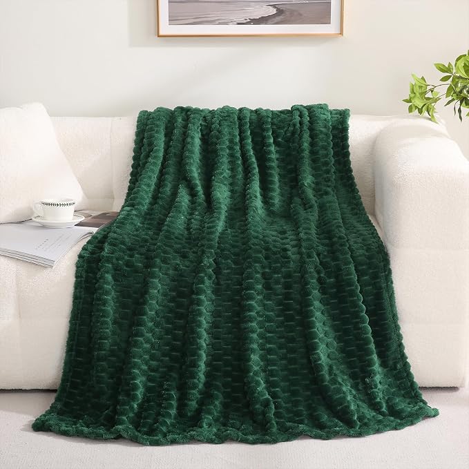 Puncuntex Dark Green Throw Blanket 90"×90" Fuzzy 3D Jacquard Decorative | Flannel Fleece Super Soft Plush Cozy Blanket for Couch Sofa Chair Lightweight